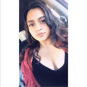 Meet your Posher, Mayra